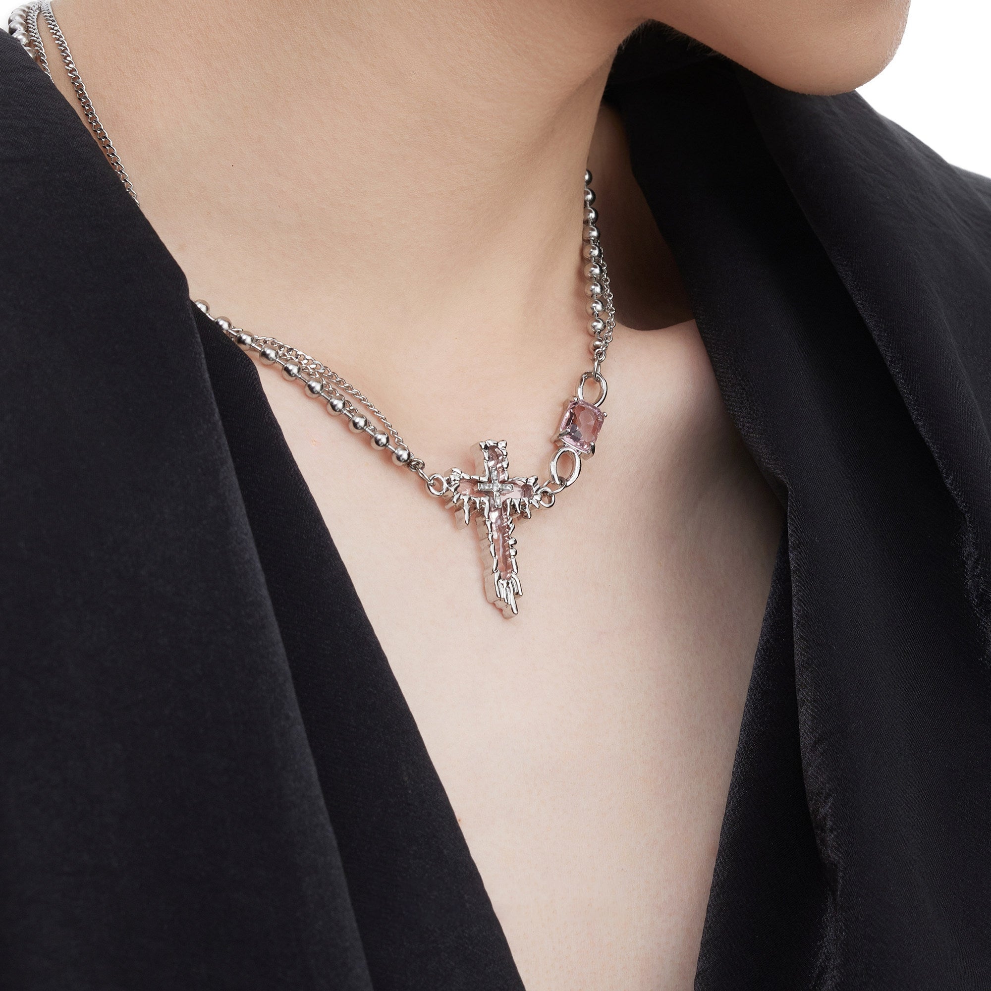 Vintage Cross Pearl Punk Necklace