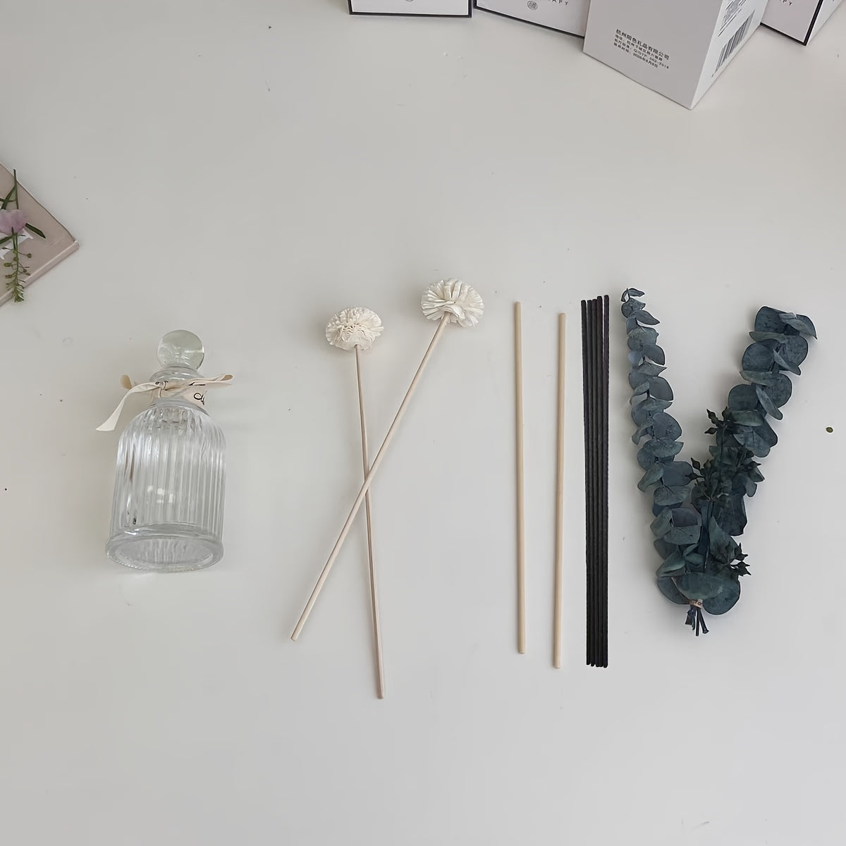 2pcs Gardenia Scented Christmas Reed Diffuser 3.38fl.oz Home Fragrance Aromatherapy Sticks