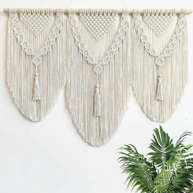 Large Macrame Wall Hanging - Boho Tapestry Macrame Wall Decor Art - Chic Bohemian Handmade Woven Tapestry Home Decoration Bedroom Living Room Apartment Dorm Gallery - 43x32 Tassels